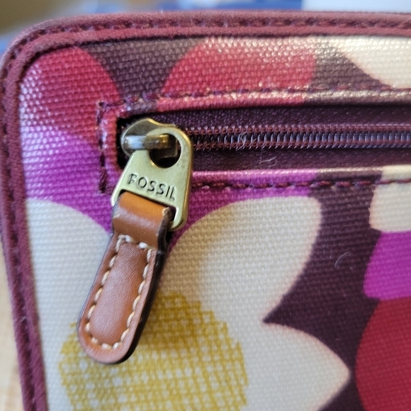 Fossil Leather Floral Zip Around Long Wallet Coated Canvas Pink Cream Retro EUC - Picture 3 of 13